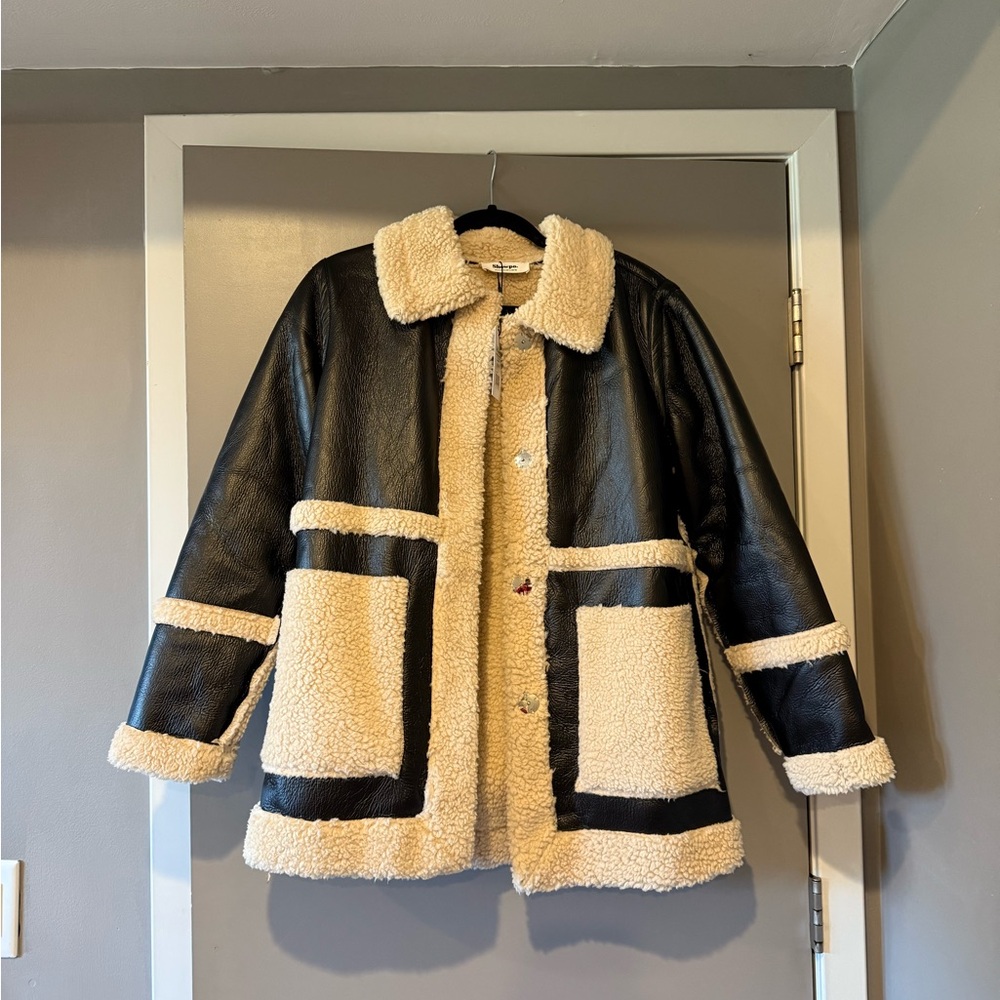 Showpo Black and Cream Jacket